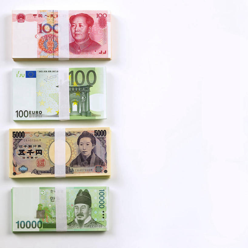 东方人,无人,三个人,科学家,站,竖图,俯视,室内,特写,白天,白色背景,民族服装,钱,人民币,静物,亚洲,一排,整齐,并列,并排,毛泽东,钱币,注视,黄种人,排列,观察,看,站着,四个,钞票,金融,纸币,摄影,主席,影棚,韩币,经济,日元,观看,察看,领导,队列,关注,博士,平行,流通,纸钞,贸易,毛主席,二十八画生,润之,诗人,石三伢子,咏芝,革命家,理论家,首脑,战略家,生物学家,货币,现金,男人,男性,中年男性,亚洲人,站立,彩图,高角度拍摄,影棚拍摄,传统服装,民俗服,拍摄,日本银行券,日圆,朝鲜世宗庄宪大王,朝鲜庄宪国王,世宗大王,细菌学家,李裪,世宗,野口英世,元正,庄宪,圜