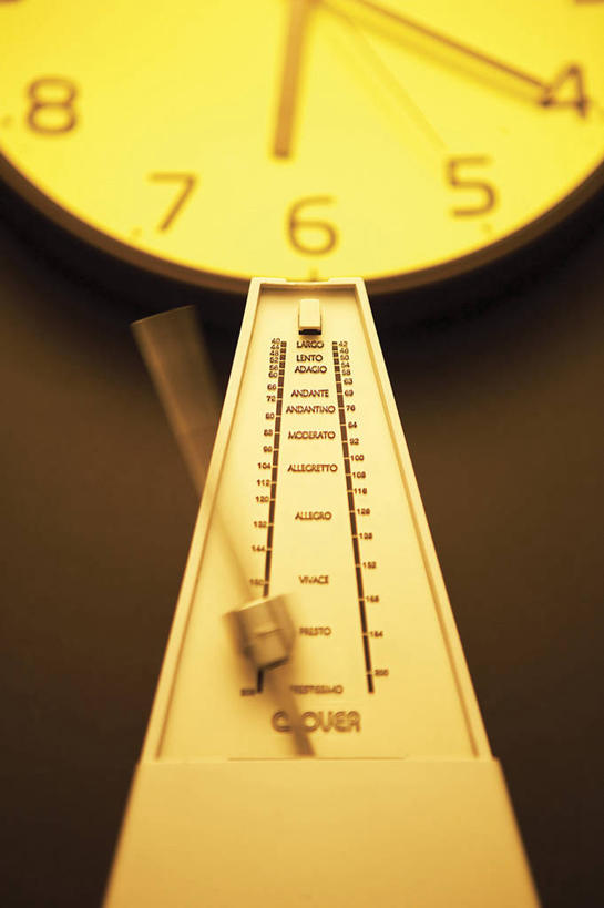 无人,竖图,室内,特写,白天,正面,静物,阴影,朦胧,模糊,时间,反射,标志,时钟,数字,文字,影子,字符,计时,标识,一个,钟表,表,摄影,阿拉伯数字,影棚,单个,摆钟,钟,彩图,影棚拍摄,拍摄