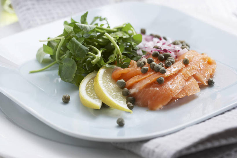 海鲜,无人,横图,俯视,室内,特写,白天,柠檬,萝卜,胡萝卜,蔬菜,餐具,水果,阴影,朦胧,模糊,新鲜,反射,碟子,纺织物,盘,影子,生食,沙拉,食品,果实,色拉,蔬果,水产,沙律,食物,盘子,碟,毛巾,清洁,有机食品,绿色食品,色拉酱,保暖,海产品,千岛酱,黄萝卜,番萝卜,透气,防水,储水,耐磨,吸水,益母果,柠果,红萝卜,甘荀,彩图,高角度拍摄,海鲜沙拉,丁香萝卜,胡芦菔金,金笋