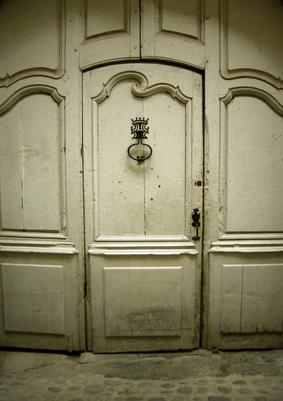 无人,竖图,室外,特写,白天,正面,门,静物,阴影,反射,木制,影子,木制品,门框,彩图