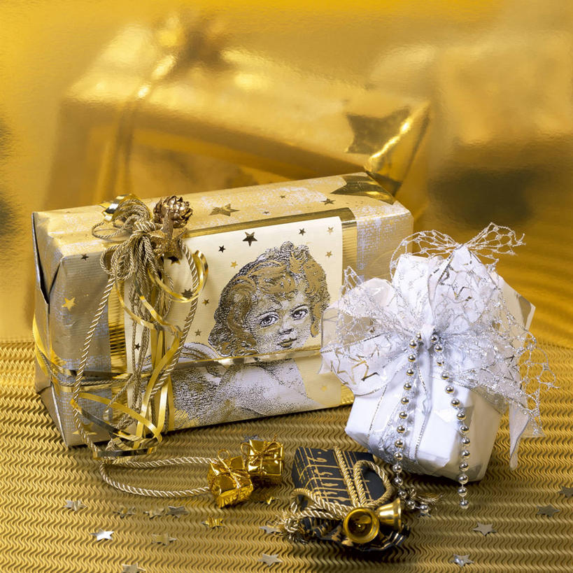 无人,方图,室内,特写,白天,正面,礼盒,礼物,圣诞节,天使,阴影,节日,朦胧,模糊,庆祝,反射,翅膀,丝绸,丝带,影子,纸盒,缎带,文化,绸带,盒子,包装盒,礼品盒,庆典,礼品,纪念,神圣,善良,信徒,使者,圣洁,彩图