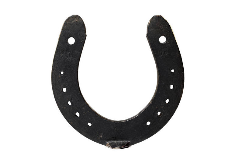 无人,横图,俯视,室内,特写,白天,白色背景,静物,金属制品,阴影,反射,金属,影子,一个,黑色,摄影,影棚,单个,马蹄铁,彩图,高角度拍摄,影棚拍摄,拍摄