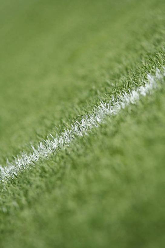 无人,足球场,竖图,俯视,室外,特写,白天,草地,草坪,植物,朦胧,模糊,草,绿色,白色,界限,绿茵场,彩图,高角度拍摄,足球比赛场地