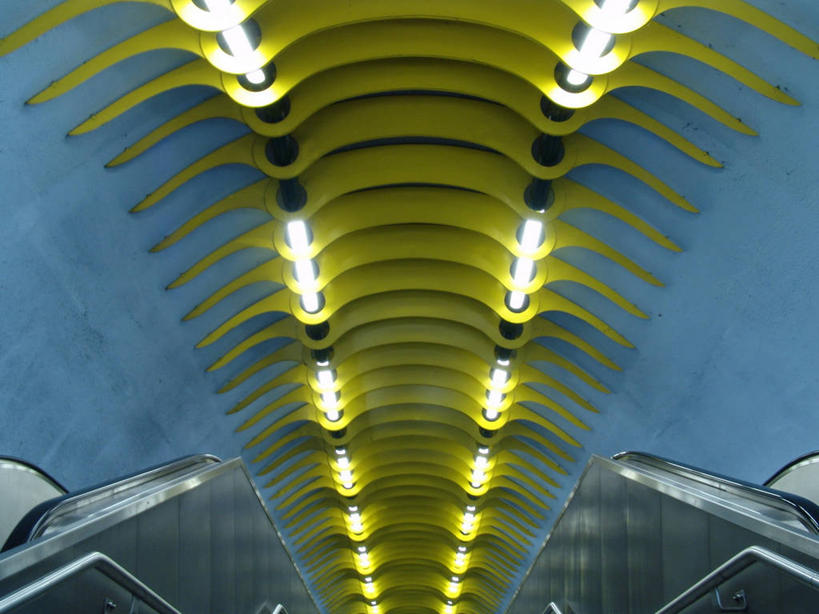 无人,横图,室内,白天,仰视,天花板,静物,照明,阴影,光线,隧道,影子,墙,灯光,顶灯,墙壁,墙面,灯,灯具,照亮,照明设备,地道,彩图,低角度拍摄