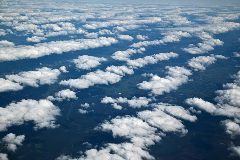 无人,横图,俯视,航拍,室外,白天,美景,阴影,光线,影子,景观,云,云朵,云海,云层,云彩,蓝色,白云,蓝天,天空,阳光,自然,天,景色,晴朗,鸟瞰,自然风光,自然景观,晴空,彩图,高角度拍摄