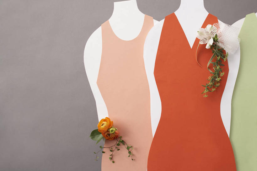 无人,横图,室内,白天,正面,紫色背景,服装,装饰,人造模特,胸花,衣服,饰品,摄影,服饰,影棚,道具,华丽,修饰,点缀,衣着,穿着,配饰,模特道具,时装道具,衬托,美观,雅致,雅观,衣饰,彩图,影棚拍摄,拍摄,包布模特,服装立裁人台,人台,试衣模特,试衣人台,襟花