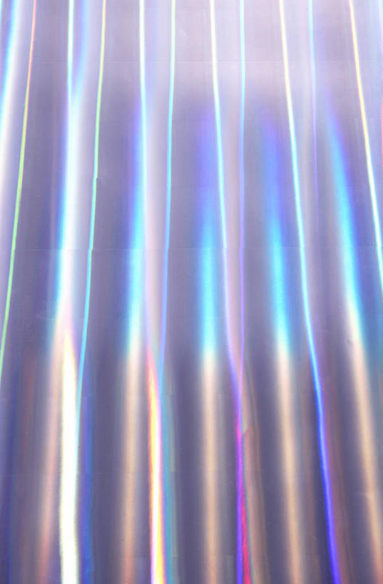 无人,竖图,室内,特写,白天,正面,纯洁,神秘,静物,阴影,朦胧,模糊,光线,影子,灯光,银色,表面,紫色,信仰,优美,庄重,高贵,消极,雅致,冷色,孤寂,彩图,奢华