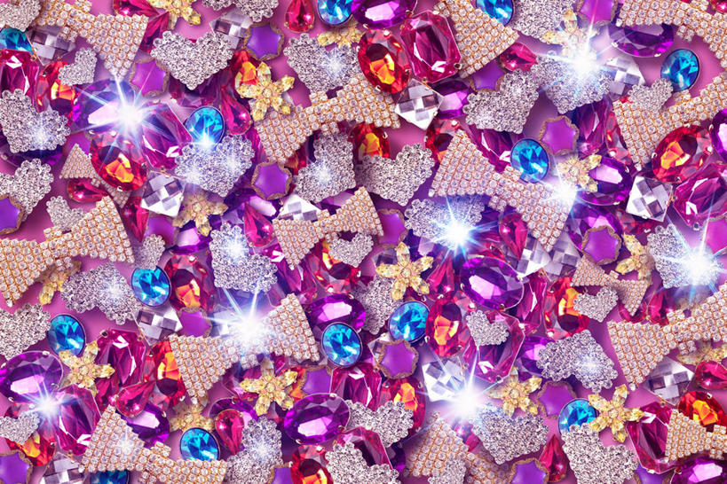 无人,横图,彩色,室内,白天,正面,爱情,奢侈,数码,科技,珠宝,阴影,爱心,梦幻,发光,光束,网络,矿石,光亮,高光,几何,计算机图形,浪漫,合成,钻石,蝴蝶结,温暖,温馨,心形,恩爱,五颜六色,金刚石,昂贵,坚硬,色彩斑斓,电脑合成图,数码合成图,贵重,和睦,宝石,未来,合成图,发亮,坚定,五彩缤纷,信念,憧憬,写实,具体,具象,五彩斑斓,约定,宝贵,五光十色,心型,彩图,镜头光晕,透镜闪耀,眩光,融洽