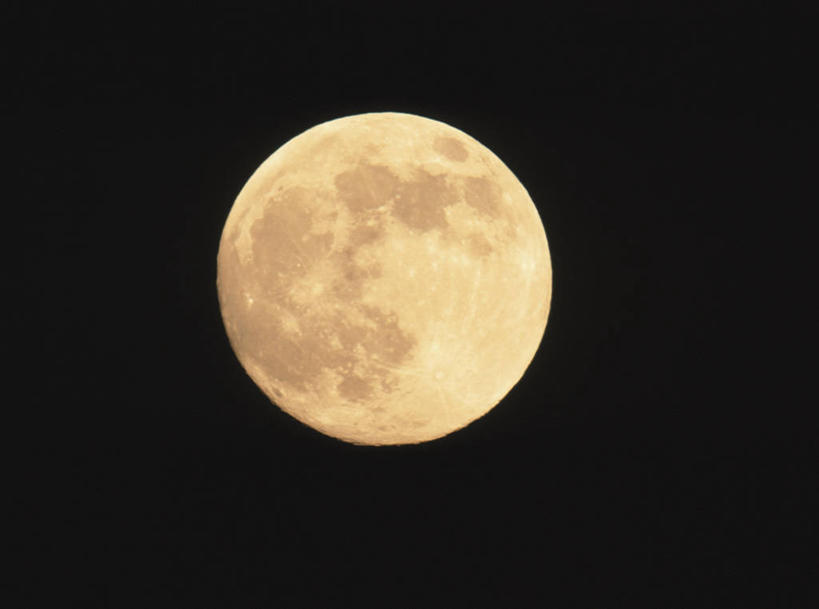 无人,横图,室外,特写,夜晚,仰视,黑色背景,圆形,图形,圆,月亮,满月,月光,几何,明亮,数学,皎洁,彩图,低角度拍摄,几何图形,平面图形,一轮