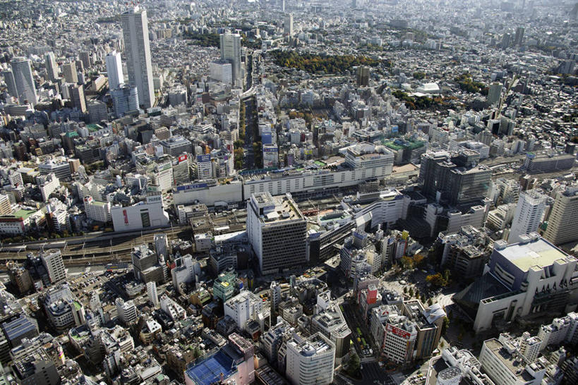 无人,家,高楼大厦,横图,俯视,航拍,室外,白天,度假,美景,植物,城市风光,城市,大厦,建筑,摩天大楼,汽车,东京,日本,亚洲,阴影,光线,影子,房屋,屋子,景观,公寓,建筑群,娱乐,建设,洋房,楼房,住宅,车,树,树木,绿色,阳光,自然,交通工具,轿车,享受,休闲,景色,放松,生长,成长,鸟瞰,载具,东亚,本州,关东地方,本州岛,日本国,东京都,池袋,丰岛区,彩图,高角度拍摄,房子,大楼,高层建筑,高楼,摩天楼