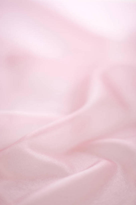 无人,竖图,俯视,室内,特写,白天,爱情,幸福,静物,阴影,柔软,透明,反射,纹路,布,纹理,影子,粉红色,粉红,浪漫,布纹,粉色,健康,可爱,摄影,活泼,影棚,轻薄,飘逸,青春,满足,布匹,甜美,时髦,温柔,纯真,肌理,雪纺,彩图,高角度拍摄,影棚拍摄,拍摄,丝织物,乔其纱,乔其绉,乔琪纱