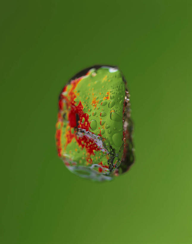 无人,竖图,室内,特写,白天,正面,静物,一块,绿色背景,固体,结晶,矿石,水晶,红色,绿色,晶体,摄影,影棚,贵重,宝石,石英,宝贵,矿物质,二氧化硅,观赏石,彩图,影棚拍摄,拍摄,水晶石