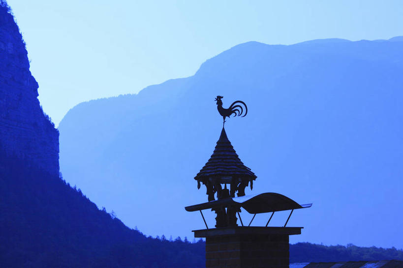 无人,横图,室外,白天,正面,旅游,度假,美景,森林,山,山脉,树林,植物,风向标,风向袋,奥地利,欧洲,阴影,光线,影子,景观,山峰,山峦,背光,娱乐,树,树木,蓝色,绿色,蓝天,天空,阳光,自然,群山,天,享受,休闲,景色,放松,生长,晴朗,成长,自然风光,逆光,中欧,万里无云,奥地利共和国,上奥地利,上奥地利州,风标,晴空,晴空万里,彩图,格蒙登县,萨尔茨卡默古特地区圣沃尔夫冈