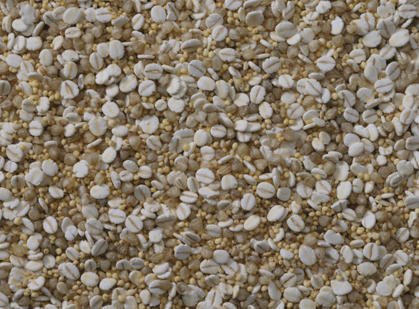 无人,横图,俯视,室内,特写,白天,农作物,小麦,一堆,许多,阴影,堆叠,堆积,反射,影子,谷物,很多,稻谷,稻子,摄影,麦子,影棚,堆,野生稻,粢米,稷,稷米,糜子米,彩图,高角度拍摄,全画面,全框架,全帧,影棚拍摄,拍摄,全画幅