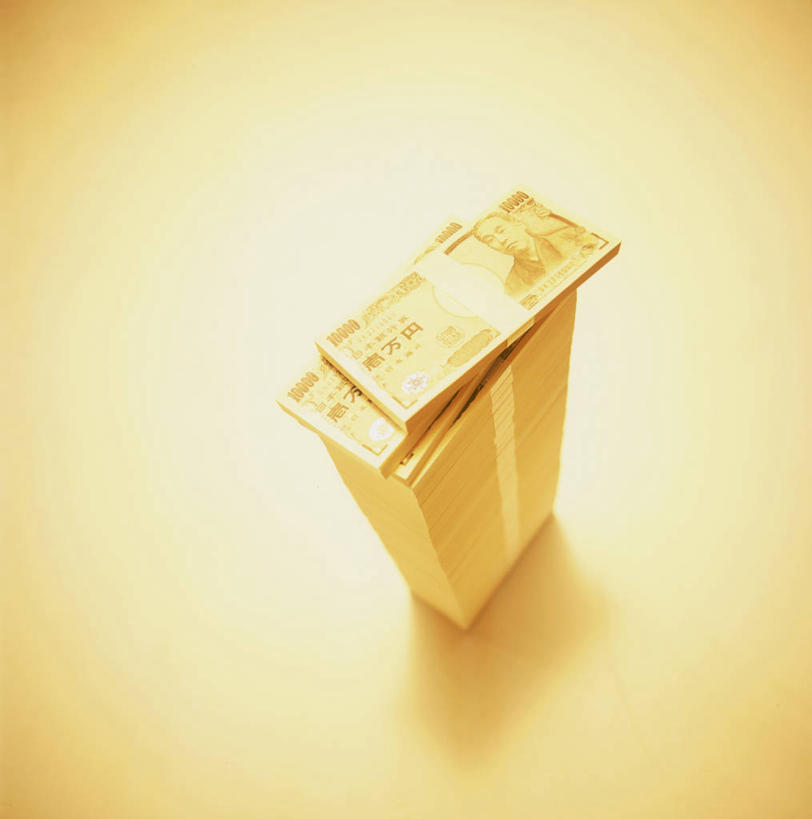 无人,竖图,俯视,室内,特写,白天,钱,静物,一堆,许多,阴影,堆叠,堆积,黄色背景,反射,钱币,影子,很多,钞票,金融,纸币,摄影,影棚,经济,日元,堆,流通,纸钞,贸易,货币,现金,彩图,高角度拍摄,影棚拍摄,拍摄,日本银行券,日圆