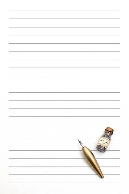 无人,竖图,俯视,室内,特写,白天,白色背景,静物,阴影,反射,笔,影子,纸,办公用品,钢笔,稿纸,信纸,纸张,文具,便签纸,学习用品,摄影,影棚,文具用品,彩图,高角度拍摄,影棚拍摄,拍摄,速写纸,文稿纸,演算纸