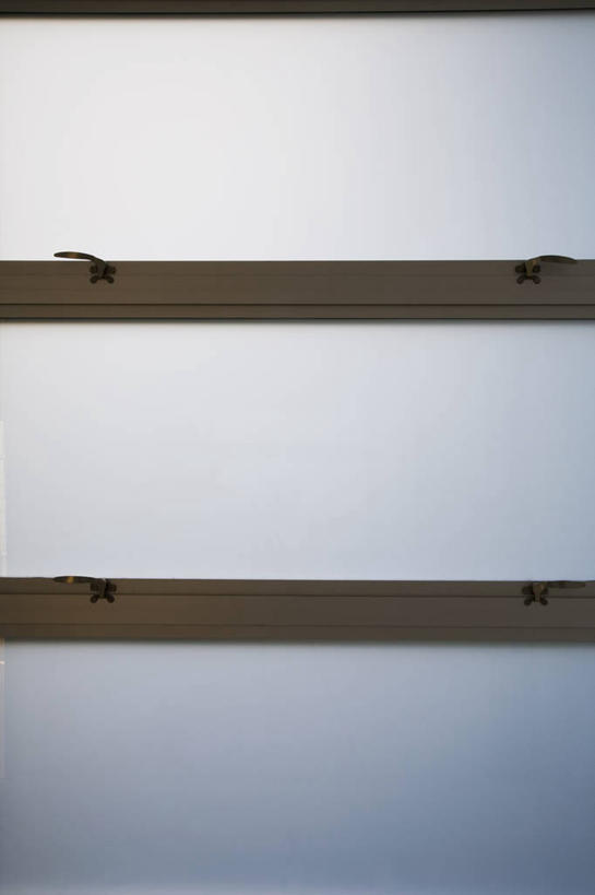 无人,竖图,室内,特写,白天,正面,窗户,静物,玻璃,磨砂玻璃,玻璃窗,玻璃制品,毛玻璃,彩图