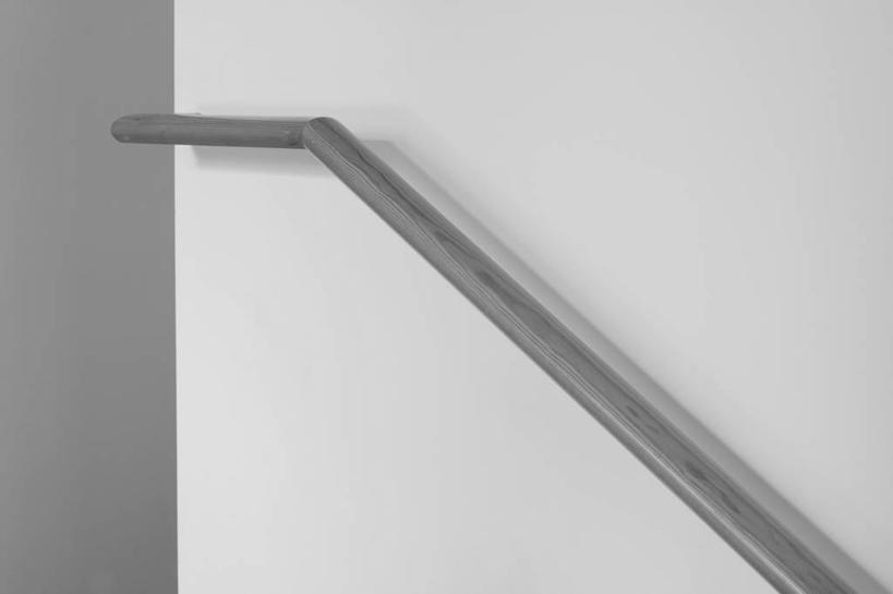 无人,栏杆,横图,室内,白天,正面,阴影,反射,影子,墙,围栏,护栏,墙壁,墙面,白色,彩图