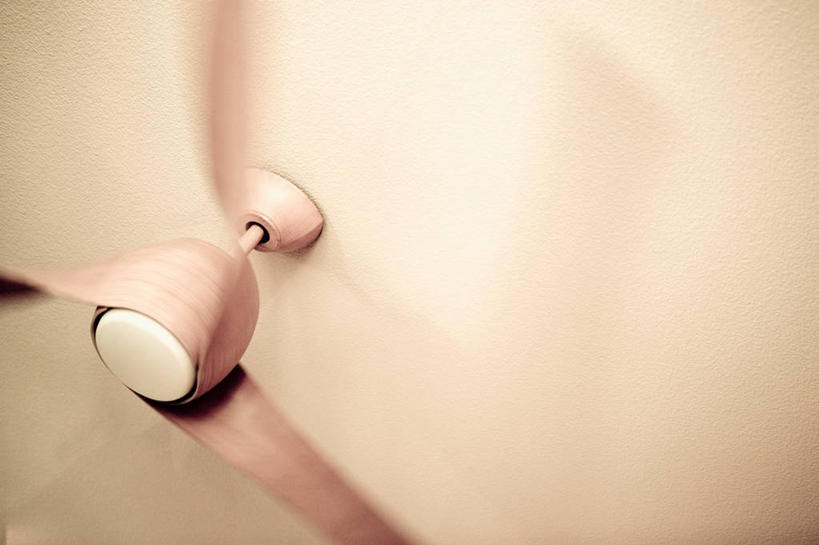 无人,横图,室内,特写,白天,仰视,天花板,静物,阴影,朦胧,模糊,反射,电器,影子,风扇,夏季,清凉,凉爽,白色,夏天,吊扇,电风扇,电扇,家电,家用电器,彩图,低角度拍摄,小家电