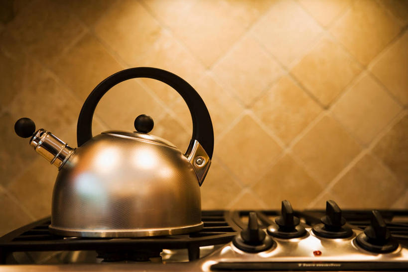 无人,横图,室内,特写,白天,正面,建材,建筑,静物,阴影,朦胧,模糊,光线,材料,瓷砖,壶,影子,灯光,墙砖,水壶,茶壶,容器,煤气炉,建造,烧水壶,彩图,墙面砖