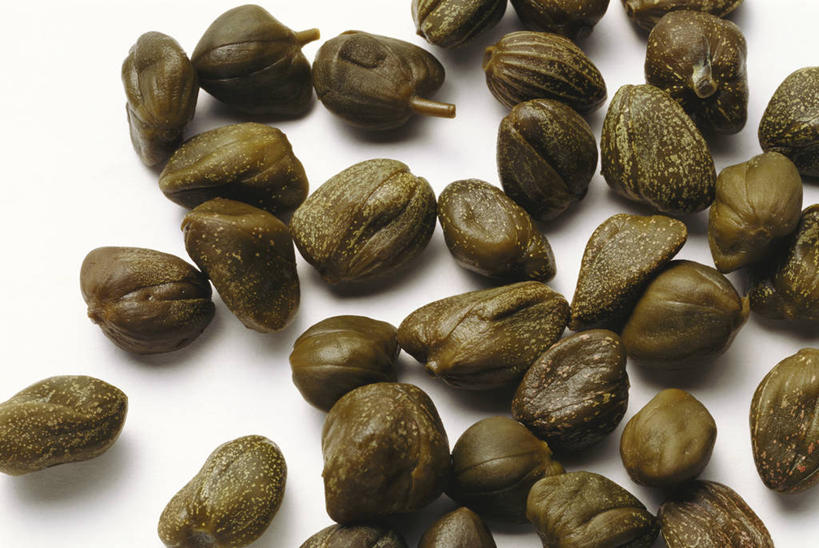 无人,横图,俯视,室内,特写,白天,白色背景,植物,桌面,桌子,水果,许多,阴影,新鲜,反射,木制,影子,生食,食品,果实,草药,很多,中药,食物,木制品,摄影,有机食品,绿色食品,影棚,药材,中草药,马槟榔,中药材,本草,马金囊,水槟榔,紫槟榔,马金南,山槟榔,太极子,屈头鸡,彩图,高角度拍摄,影棚拍摄,拍摄