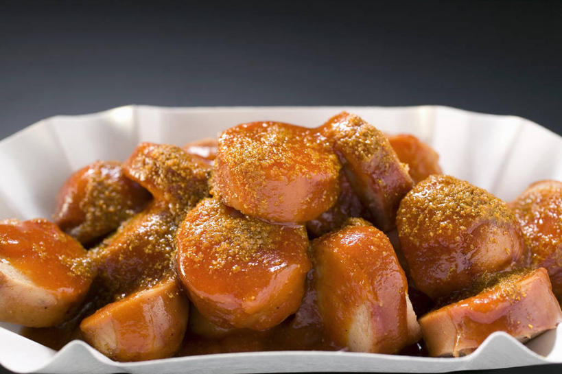 咖哩,无人,横图,俯视,室内,特写,白天,烹饪,餐桌,桌子,一堆,切开,阴影,堆叠,堆积,黑色背景,反射,粉末,影子,陶瓷,调料,酱料,酱汁,茄汁,肉,香肠,佐料,料理,食品,陶瓷制品,腊肠,调味品,调味料,番茄酱,猪肉,酱,咖喱,菜肴,美食,肉类,食物,一个,容器,碗,切,粉,摄影,佳肴,影棚,单个,餐台,储藏,堆,储存,剖面,肉食,切面,豚肉,粉状,粉剂,彩图,高角度拍摄,影棚拍摄,拍摄,贮存