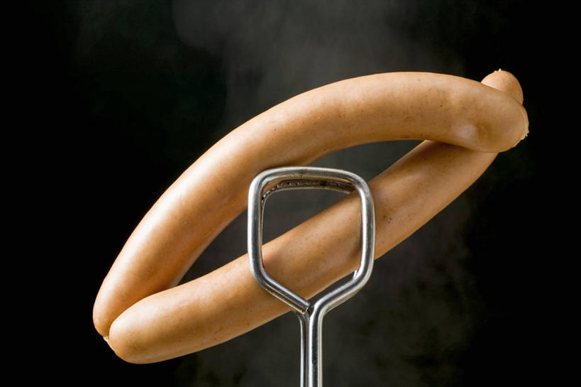 无人,横图,室内,特写,白天,正面,雾,阴影,沸腾,黑色背景,反射,蒸汽,影子,肉,香肠,腊肠,水蒸气,肉类,两个,夹子,摄影,影棚,肉食,蒸发,食品夹,食物夹,面包夹,意粉夹,彩图,影棚拍摄,拍摄