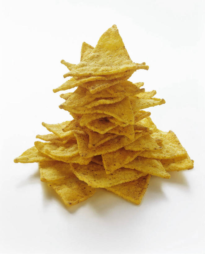 点心,无人,竖图,俯视,室内,特写,白天,白色背景,餐桌,桌子,一堆,许多,阴影,堆叠,堆积,反射,影子,玉米片,食品,很多,食物,快餐,零食,金色,摄影,影棚,餐台,堆,垃圾食品,彩图,高角度拍摄,影棚拍摄,拍摄