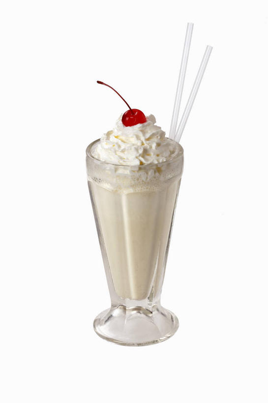 无人,竖图,室内,特写,白天,白色背景,正面,餐桌,桌子,樱桃,杯子,水果,阴影,新鲜,反射,影子,塑料,生食,食品,甜点,甜品,果实,一杯,玻璃制品,食物,饮料,两个,一个,红色,水杯,塑料制品,吸管,甜食,冰淇淋,摄影,有机食品,绿色食品,影棚,单个,餐台,鲜奶,空心,奶昔,饮管,香草奶昔,玻璃杯,樱珠,莺桃,英桃,楔桃,牛桃,荆桃,彩图,影棚拍摄,拍摄,圆柱状