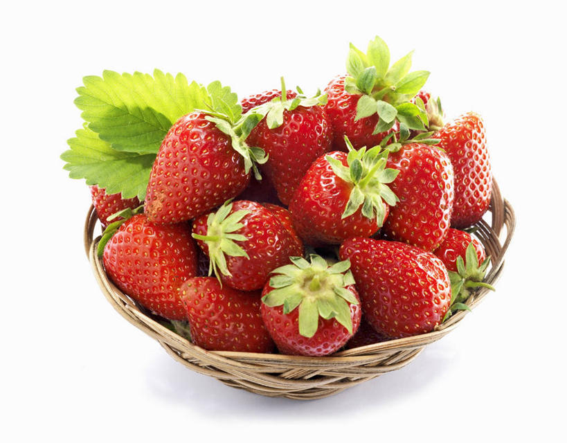 无人,交叉,横图,俯视,室内,特写,白天,白色背景,植物,桌面,桌子,竹子,草莓,浆果,水果,叶子,一堆,许多,阴影,堆叠,堆积,竹制,新鲜,编织,反射,木制,篮子,纹理,影子,生食,食品,果实,绿叶,很多,食物,一个,红色,绿色,木制品,竹篮,嫩叶,摄影,有机食品,绿色食品,影棚,单个,竹条,堆,交织,竹制品,肌理,穿插,叶,叶片,叶脉,洋莓,水果皇后,红莓,地莓,彩图,高角度拍摄,影棚拍摄,拍摄