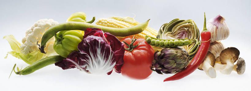 无人,横图,室内,特写,白天,白色背景,正面,玉米,植物,餐桌,桌子,蔬菜,西红柿,椰菜,卷心菜,一堆,许多,阴影,堆叠,堆积,新鲜,反射,棒子,影子,豆类,豆子,花菜,花椰菜,菌菇,蘑菇,西兰花,玉蜀黍,紫甘蓝,豌豆,朝鲜蓟,食品,菌类,荷兰豆,紫包菜,食物,红色,白色,洋蓟,赤甘蓝,甘蓝,食用菌,摄影,有机食品,绿色食品,影棚,餐台,堆,椰菜花,苞米,苞芦,雪豆,紫椰菜,豆科,苞谷,寒豆,毕豆,麻累,国豆,小寒豆,麦豌豆,包谷,大蜀黍,番麦,薏米包,玉高粱,玉麦,珍珠米,紫圆白菜,甘蓝花,结球甘蓝,红甘蓝,甘兰,番茄,包心菜,彩图,影棚拍摄,拍摄,菜蓟,法国百合,球洋蓟,蔬菜之皇,洋百合