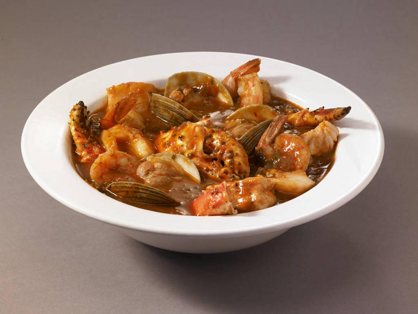 无人,横图,俯视,室内,特写,白天,烹饪,西餐,餐桌,桌子,蔬菜,西红柿,阴影,新鲜,反射,影子,陶瓷,肉,汤,鱼肉,料理,食品,陶瓷制品,菜肴,美食,肉类,食物,一个,白色,容器,碗,西式,摄影,佳肴,有机食品,绿色食品,影棚,单个,餐台,储藏,储存,肉食,番茄,彩图,高角度拍摄,影棚拍摄,拍摄,贮存