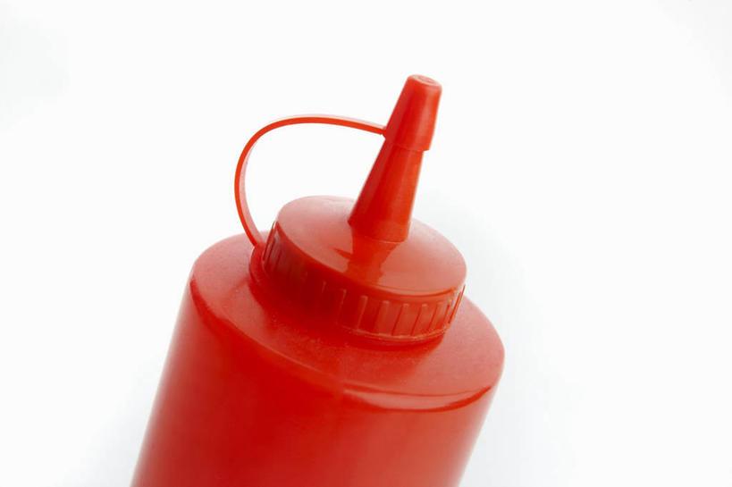 无人,横图,俯视,室内,特写,白天,白色背景,阴影,反射,影子,调料,酱料,酱汁,茄汁,佐料,调味品,调味料,番茄酱,酱,一个,红色,瓶子,塑料制品,塑料瓶,摄影,影棚,单个,彩图,高角度拍摄,影棚拍摄,拍摄