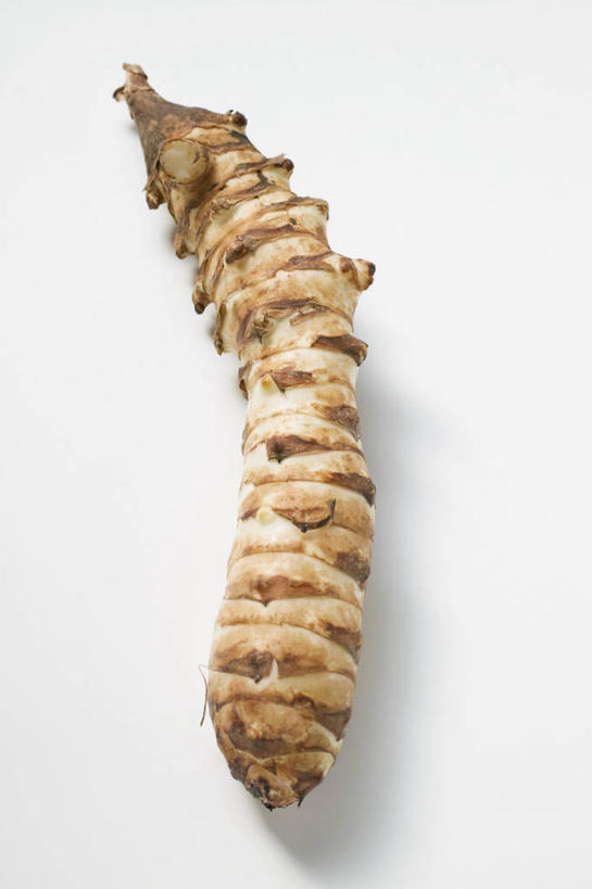 无人,竖图,俯视,室内,特写,白天,白色背景,桌面,桌子,蔬菜,阴影,新鲜,反射,木制,影子,食品,食物,一个,木制品,摄影,有机食品,绿色食品,影棚,单个,菊芋,洋姜,鬼子姜,彩图,高角度拍摄,影棚拍摄,拍摄