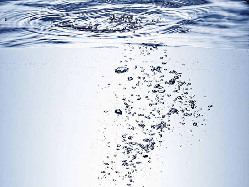 无人,横图,俯视,室内,特写,白天,水,阴影,蓝色背景,反射,液体,影子,气泡,水滴,涟漪,漩涡,水泡,泡泡,摄影,影棚,圆弧,彩图,高角度拍摄,影棚拍摄,拍摄