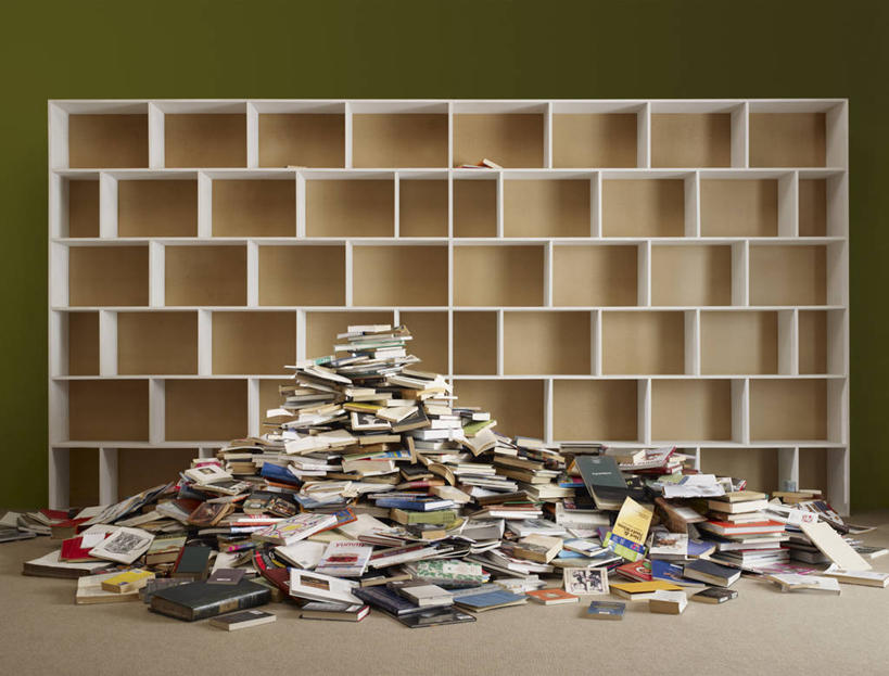 无人,图书馆,横图,室内,白天,正面,书籍,一堆,许多,阴影,堆叠,堆积,反射,影子,墙,墙壁,墙面,书柜,书橱,堆,浏览室,书,图书,彩图,书库,图书库,阅览室