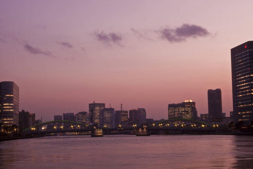 无人,高楼大厦,横图,室外,白天,正面,度假,海浪,海洋,美景,日落,城市风光,城市,大厦,建筑,摩天大楼,东京,日本,亚洲,阴影,光线,影子,景观,浪花,晚霞,霞光,落日,建筑群,灯光,娱乐,建设,海水,黄昏,享受,休闲,景色,彩霞,放松,海景,东亚,本州,关东地方,本州岛,日本国,东京都,隅田川,胜哄桥,夕照,薄暮,大海,风浪,海,海水的波动,近岸浪,涌浪,夕阳,彩图,傍晚,大楼,高层建筑,高楼,摩天楼,斜阳