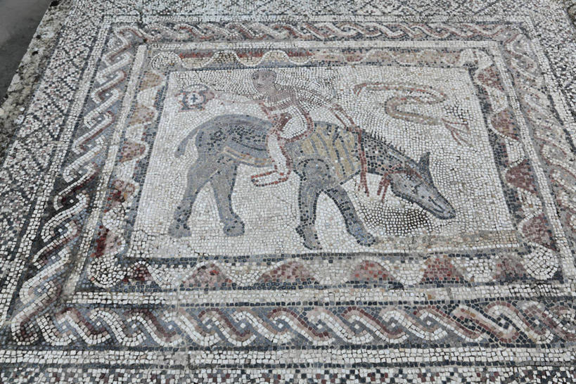 无人,横图,俯视,室外,白天,旅游,度假,建材,名胜古迹,标志建筑,地标,建筑,非洲,摩洛哥,遗迹,装饰,材料,瓷砖,马赛克,古迹,文物,娱乐,建设,古建筑,墙砖,享受,休闲,旅游胜地,放松,建造,华丽,修饰,点缀,古文明,衬托,美观,雅致,雅观,阿非利加洲,摩洛哥王国,梅克内斯,彩图,高角度拍摄,墙面砖,锦砖,马赛克瓷砖,纸皮砖