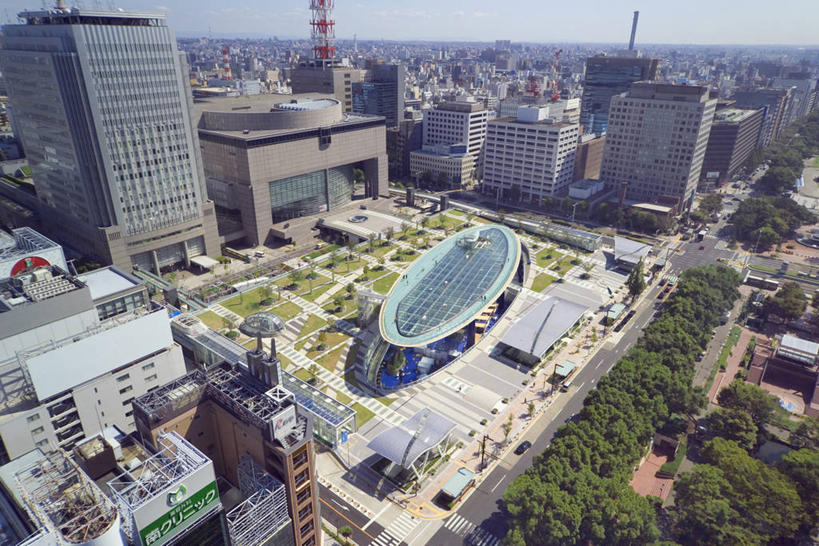 无人,家,高楼大厦,横图,俯视,航拍,室外,白天,度假,美景,树林,植物,城市风光,标志建筑,城市,大厦,地标,建筑,摩天大楼,爱知县,名古屋,日本,亚洲,阴影,光线,影子,房屋,屋子,景观,公寓,建筑群,娱乐,建设,洋房,楼房,住宅,树,树木,蓝色,绿色,蓝天,天空,阳光,自然,天,享受,休闲,景色,放松,生长,晴朗,成长,鸟瞰,东亚,本州,万里无云,本州岛,日本国,中部地方,爱知,县厅,久屋大通公园,名古屋市,名古屋电视塔,晴空,晴空万里,彩图,高角度拍摄,房子,大楼,高层建筑,高楼,摩天楼