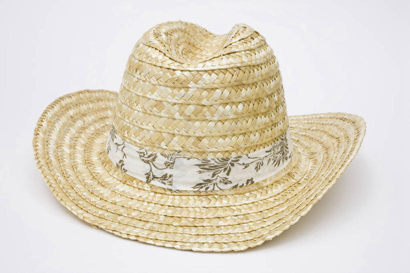 无人,横图,俯视,室内,特写,白天,白色背景,静物,帽子,阴影,反射,草帽,影子,摄影,影棚,一顶,彩图,高角度拍摄,影棚拍摄,拍摄