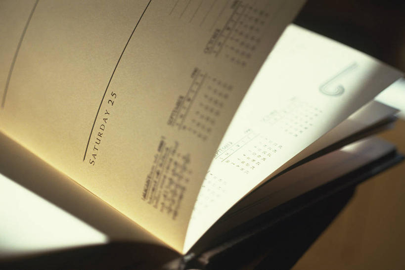 无人,横图,室内,特写,白天,正面,静物,一本,阴影,朦胧,模糊,反射,影子,记事本,本子,笔记本,打开,翻开,掀开,彩图