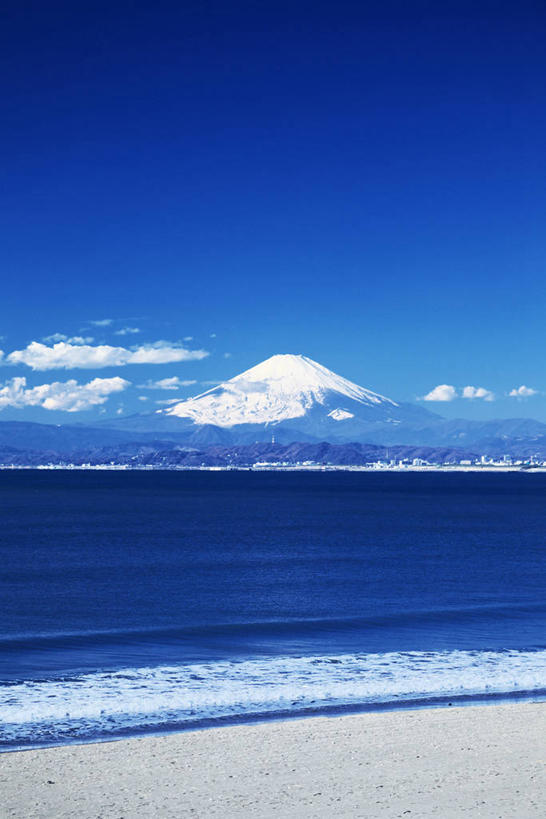 无人,竖图,室外,白天,正面,旅游,度假,海浪,海洋,美景,沙滩,神奈川,日本,亚洲,阴影,光线,沙子,影子,海岸,景观,浪花,水平线,云,云朵,辽阔,海平线,沙地,神奈川县,云彩,娱乐,蓝色,白云,蓝天,天空,阳光,自然,海水,天,享受,休闲,广阔,景色,放松,晴朗,一望无际,自然风光,海景,东亚,本州,关东地方,本州岛,日本国,无边无际,一马平川,大海,风浪,海,海水的波动,海滩,近岸浪,涌浪,晴空,彩图,水天相接,水天一线,湘南