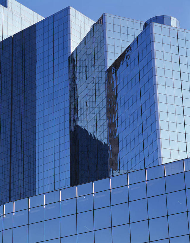 无人,高楼大厦,竖图,室外,白天,仰视,度假,美景,城市风光,城市,大厦,建筑,摩天大楼,美国,阴影,光线,影子,景观,娱乐,蓝色,蓝天,天空,阳光,天,享受,休闲,景色,放松,晴朗,北美,北美洲,德克萨斯州,美洲,德克萨斯,达拉斯,万里无云,达拉斯市,得州,德州,得克萨斯州,孤星之州,北亚美利加洲,亚美利加洲,晴空,晴空万里,彩图,低角度拍摄,大楼,高层建筑,高楼,摩天楼,美利坚合众国