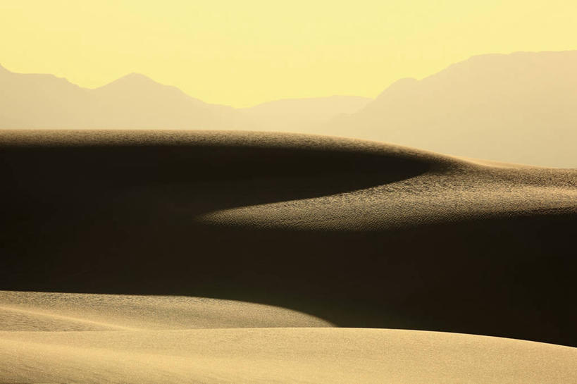 冲浪,无人,室外,白天,正面,旅游,度假,美景,日落,沙漠,山,山脉,美国,阴影,光线,影子,景观,山峰,晚霞,霞光,落日,山峦,娱乐,阳光,自然,黄昏,群山,享受,休闲,景色,彩霞,放松,北美,北美洲,自然风光,美洲,新墨西哥,新墨西哥州,北亚美利加洲,亚美利加洲,迷人之地,迷人之州,夕照,阿拉莫戈多,薄暮,大漠,砂漠,夕阳,彩图,傍晚,斜阳