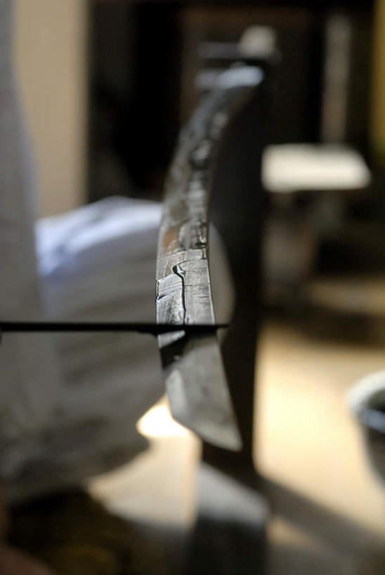 无人,竖图,室内,特写,白天,正面,石头,静物,朦胧,模糊,石子,磨刀,磨刀石,石块,彩图