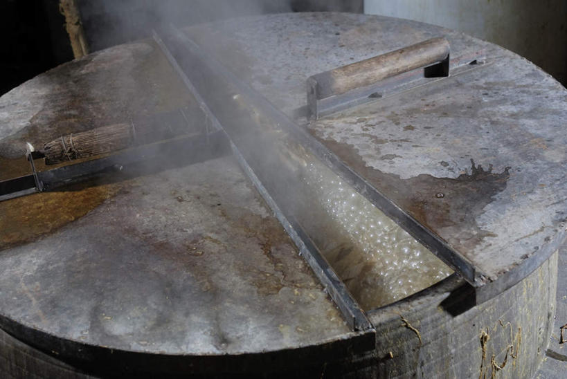 无人,横图,室内,特写,白天,正面,烹饪,雾,静物,厨具,金属制品,沸腾,朦胧,模糊,金属,蒸汽,锅子,烟雾,水蒸气,雾气,锅,锅具,气体,烹饪用具,蒸发,烹调用具,烹调,彩图