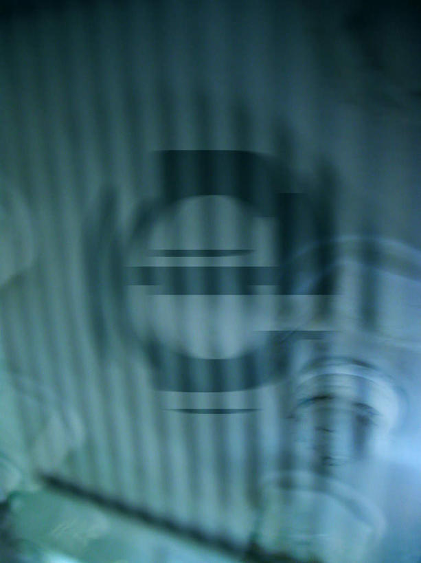 无人,竖图,室内,白天,正面,抽象,技术,数码,科技,阴影,科学,网络,纹路,英文,标志,文字,纹理,线条,字符,字母,高光,几何,计算机图形,合成,标识,灰色,夸张,庞大,英文字母,复杂,电脑合成图,数码合成图,合成图,肌理,深奥,繁杂,彩图