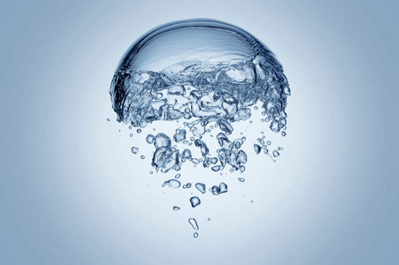 无人,横图,室内,特写,白天,正面,水,液体,饮用水,矿泉水,摄影,影棚,下降,降落,蒸馏水,降低,下跌,下落,彩图,影棚拍摄,拍摄