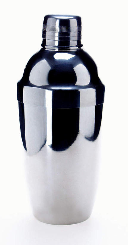 无人,竖图,室内,特写,白天,白色背景,正面,静物,金属制品,阴影,反射,金属,影子,调酒器,一个,摄影,影棚,单个,调酒壶,调酒瓶,雪克杯,雪克壶,摇酒壶,摇酒器,彩图,影棚拍摄,拍摄