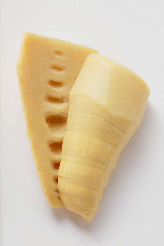 无人,竖图,俯视,室内,特写,白天,白色背景,蔬菜,两片,阴影,新鲜,反射,纹路,纹理,影子,竹笋,食品,笋,食物,摄影,有机食品,绿色食品,影棚,肌理,彩图,高角度拍摄,影棚拍摄,拍摄